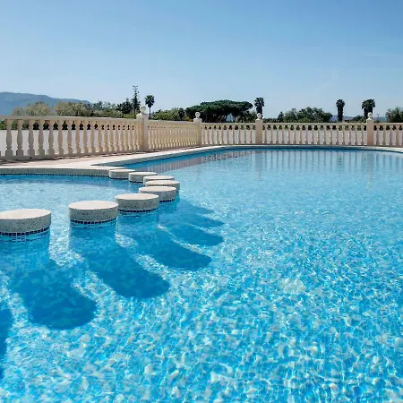 Residencial Coral Playa